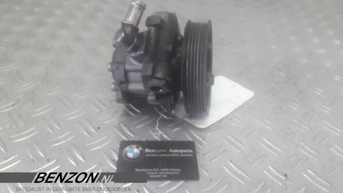 Gebruikte Servopomp BMW 5-Serie Prijs op aanvraag aangeboden door Benzon Autodemontage
