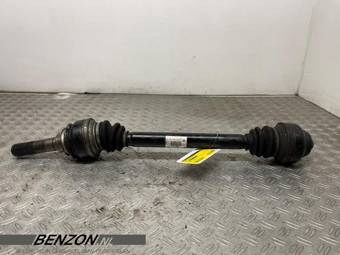 Gebruikte Steekas rechts-achter BMW 5 serie (F10) M5 V8 32V TwinPower Turbo Prijs € 300,00 Margeregeling aangeboden door Benzon Autodemontage