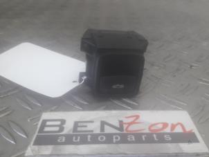 Gebruikte Schakelaar asr (div) Diversen Diversen Prijs op aanvraag aangeboden door Benzon Autodemontage