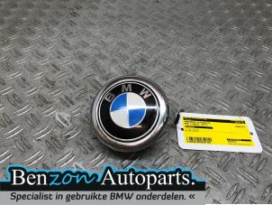Gebruikte Achterklep Handgreep BMW 1 serie (F21) M140i 3.0 24V Prijs op aanvraag aangeboden door Benzon Autodemontage