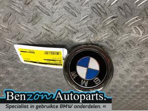 Gebruikte Achterklep Handgreep BMW 1-Serie Prijs op aanvraag aangeboden door Benzon Autodemontage