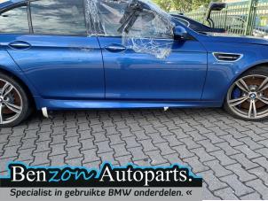 Gebruikte Zijskirt rechts BMW 5-Serie Prijs op aanvraag aangeboden door Benzon Autodemontage