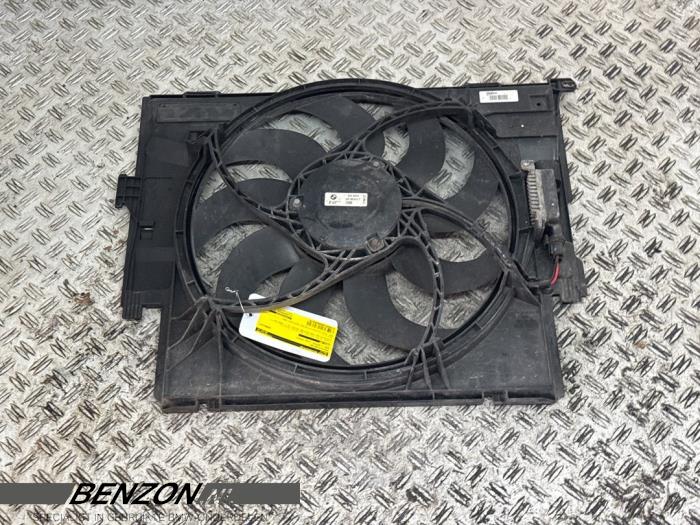 Gebruikte Fan Radiateur BMW 1 serie (F21) 114i 1.6 16V Prijs € 30,00 Margeregeling aangeboden door Benzon Autodemontage