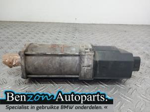 Gebruikte Servo Elektrisch BMW 3-Serie Prijs op aanvraag aangeboden door Benzon Autodemontage
