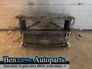 Gebruikte Voorfront BMW 3-Serie Prijs € 200,00 Margeregeling aangeboden door Benzon Autodemontage