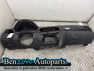 Gebruikte Dashboard BMW 4 serie (F33) 420d 2.0 16V Prijs € 700,00 Margeregeling aangeboden door Benzon Autodemontage