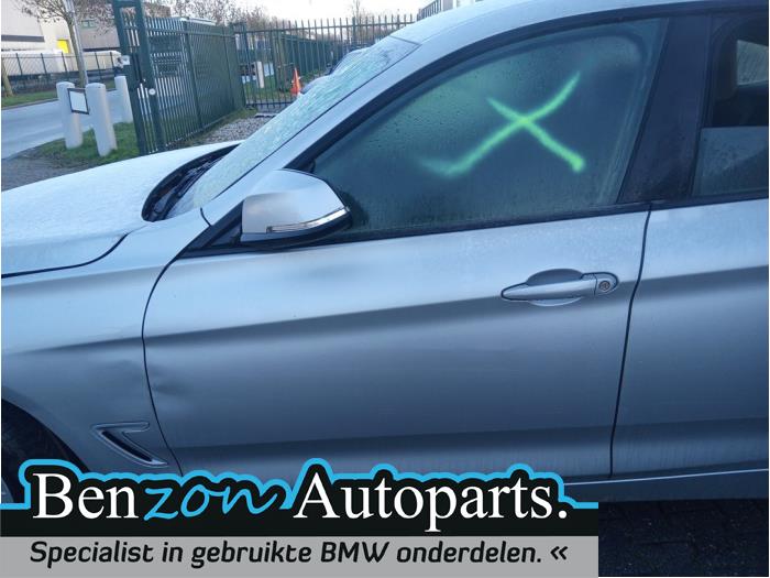 Portier 4Deurs links-voor van een BMW 3 serie Gran Turismo (F34) 320i 2.0 16V 2013