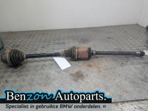 Gebruikte Homokineetas rechts-voor BMW X3 (F25) xDrive20d 16V Prijs € 200,00 Margeregeling aangeboden door Benzon Autodemontage