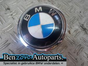 Gebruikte Achterklep Handgreep BMW 1-Serie Prijs op aanvraag aangeboden door Benzon Autodemontage