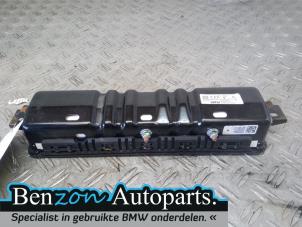 Gebruikte Knie airbag links BMW 3 serie (G20) 316d 2.0 TwinPower Turbo 16V Hybrid Drive Prijs op aanvraag aangeboden door Benzon Autodemontage