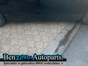 Gebruikte Zijskirt rechts BMW 1 serie (F20) 116d 1.6 16V Efficient Dynamics Prijs op aanvraag aangeboden door Benzon Autodemontage