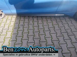 Gebruikte Sideskirt links BMW 1 serie (F21) M135i 3.0 24V Prijs op aanvraag aangeboden door Benzon Autodemontage