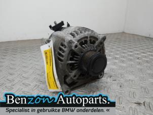 Gebruikte Dynamo BMW Z4 Roadster (E89) sDrive 20i 2.0 16V Prijs op aanvraag aangeboden door Benzon Autodemontage