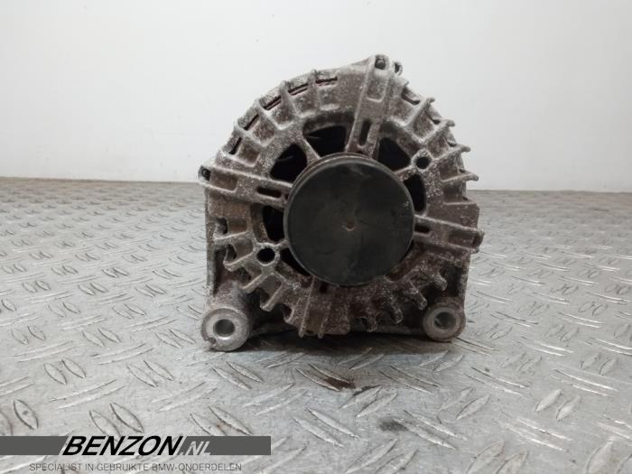 Gebruikte Dynamo BMW 1 serie (F21) 116d 1.6 16V Efficient Dynamics Prijs € 54,45 Inclusief btw aangeboden door Benzon Autodemontage