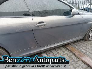 Gebruikte Zijskirt rechts BMW 6 serie (E64) 635d 24V Prijs € 90,75 Inclusief btw aangeboden door Benzon Autodemontage