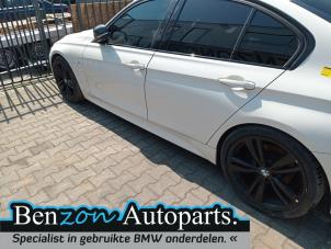 Gebruikte Sideskirt links BMW 3 serie (F30) 320i xDrive 2.0 16V Prijs € 151,25 Inclusief btw aangeboden door Benzon Autodemontage