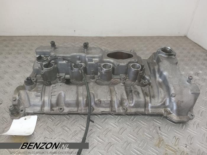 Gebruikte Kleppendeksel BMW 7-Serie Prijs € 151,25 Inclusief btw aangeboden door Benzon Autodemontage