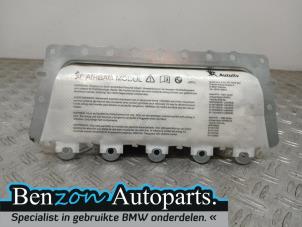 Gebruikte Airbag rechts (Dashboard) BMW 5 serie Touring (F11) 520d 16V Prijs op aanvraag aangeboden door Benzon Autodemontage