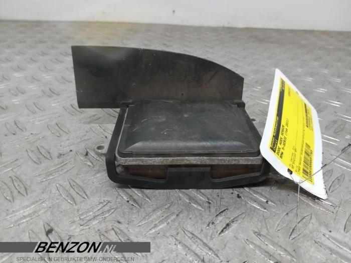 Gebruikte Dode hoek sensor BMW 5 serie Touring (F11) 520d 16V Prijs op aanvraag aangeboden door Benzon Autodemontage