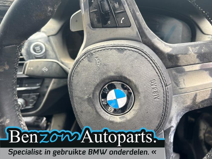 Airbag links (Stuur) van een BMW X3 2021