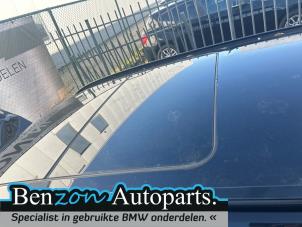 Gebruikte Schuifdak BMW 3 serie Touring (F31) 330d 3.0 24V Prijs € 242,00 Inclusief btw aangeboden door Benzon Autodemontage