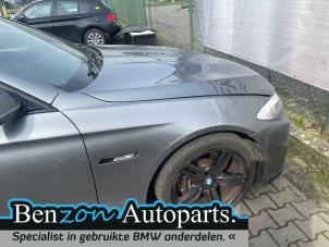 Gebruikte Scherm rechts-voor BMW 5 serie (F10) 525d 24V Prijs € 242,00 Inclusief btw aangeboden door Benzon Autodemontage