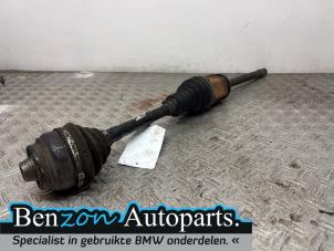 Gebruikte Aandrijfas rechts-voor BMW M5 Touring (G91) M550d xDrive 24V Prijs € 302,50 Inclusief btw aangeboden door Benzon Autodemontage