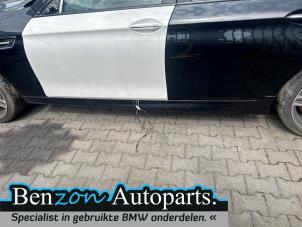 Gebruikte Sideskirt links BMW M5 (F10) 4.4 V8 32V TwinPower Turbo Prijs op aanvraag aangeboden door Benzon Autodemontage