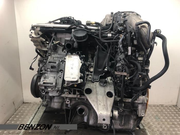 Motor van een BMW M5 Touring (G91) M550d xDrive 24V 2012