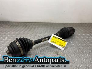 Gebruikte Aandrijfas links-voor BMW X3 (F25) xDrive30d 24V Prijs € 242,00 Inclusief btw aangeboden door Benzon Autodemontage