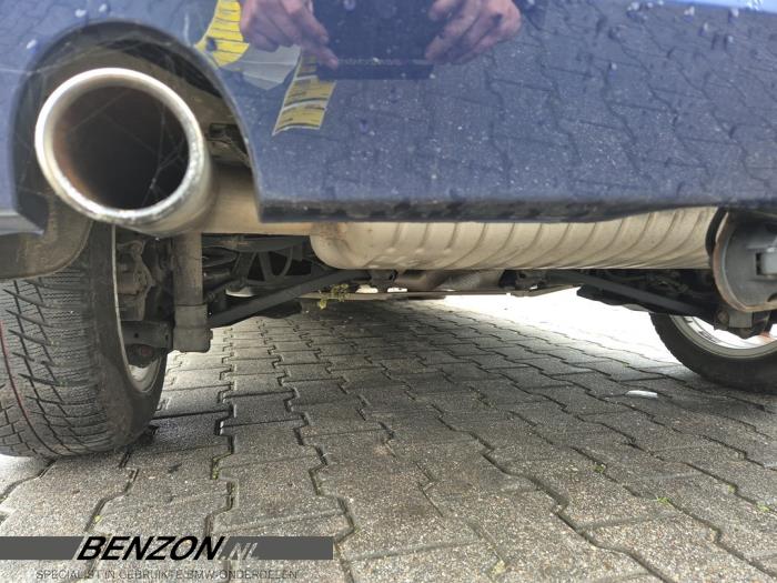 Gebruikte Uitlaat (compleet) BMW 2 serie Active Tourer (F45) Prijs € 200,00 Margeregeling aangeboden door Benzon Autodemontage