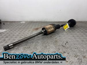 Gebruikte Aandrijfas rechts-voor BMW 3 serie Touring (F31) 335d xDrive 3.0 24V Prijs € 250,00 Margeregeling aangeboden door Benzon Autodemontage