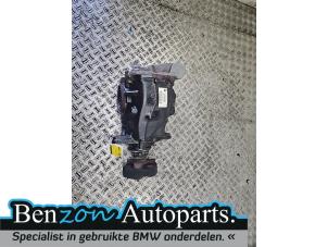 Gebruikte Differentieel achter BMW 3 serie Touring (F31) 335d xDrive 3.0 24V Prijs € 350,00 Margeregeling aangeboden door Benzon Autodemontage