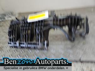 Gebruikte Inlaatspruitstuk BMW 1-Serie Prijs € 95,00 Margeregeling aangeboden door Benzon Autodemontage