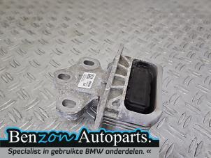 Gebruikte Versnellingsbak Steun BMW 2 serie Active Tourer (F45) Prijs op aanvraag aangeboden door Benzon Autodemontage