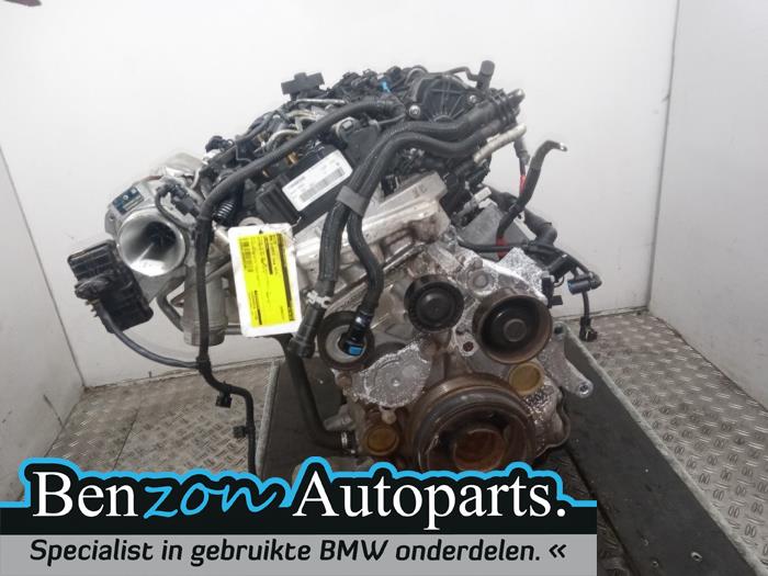 Motor van een BMW 2 serie Active Tourer (F45)  2014