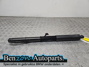 Gebruikte Kofferdekseldemper rechts-achter BMW X3 Prijs op aanvraag aangeboden door Benzon Autodemontage
