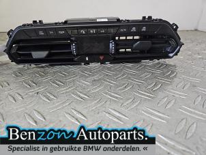 Gebruikte Airco bedieningspaneel BMW 1 serie (F40) 116i 1.5 TwinPower 12V Prijs op aanvraag aangeboden door Benzon Autodemontage