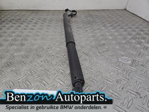 Gebruikte Kofferdekseldemper links-achter BMW 1-Serie Prijs op aanvraag aangeboden door Benzon Autodemontage