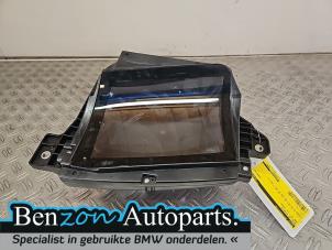 Gebruikte Head-up display BMW X5 (F15) Prijs op aanvraag aangeboden door Benzon Autodemontage