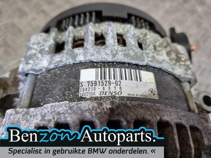 Dynamo van een BMW 5 serie (F10)  2010