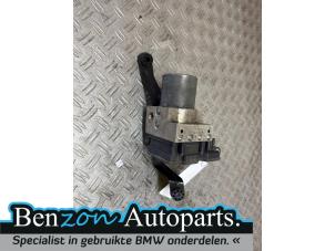 Gebruikte ABS Pomp BMW X5 (F15) M50d 3.0 24V Prijs € 242,00 Inclusief btw aangeboden door Benzon Autodemontage