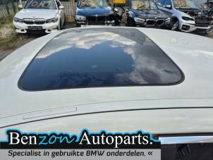 Gebruikte Schuifdak BMW 5 serie (F10) 535d xDrive 24V Prijs € 200,00 Margeregeling aangeboden door Benzon Autodemontage