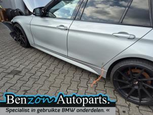 Gebruikte Sideskirt links BMW 3 serie Touring (F31) Prijs € 125,00 Margeregeling aangeboden door Benzon Autodemontage
