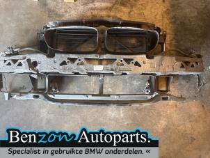 Gebruikte Frontpaneel BMW 5 serie Touring (F11) 535d xDrive 24V Prijs € 605,00 Inclusief btw aangeboden door Benzon Autodemontage