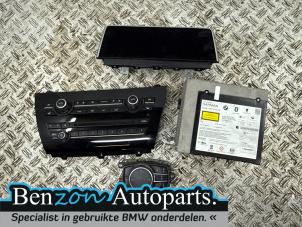 Gebruikte Navigatie Set BMW X5 (F15) Prijs op aanvraag aangeboden door Benzon Autodemontage