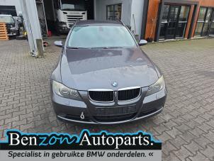 Gebruikte Schokdemperpoot links-achter BMW 3 serie Touring (E91) 320i 16V Prijs € 25,00 Margeregeling aangeboden door Benzon Autodemontage