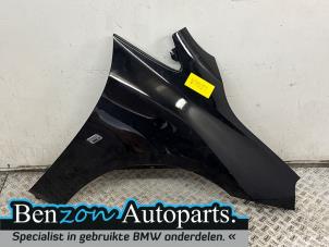 Gebruikte Voorscherm rechts BMW 2 serie Active Tourer (F45) 225xe iPerformance 1.5 TwinPower Turbo 12V Prijs € 175,00 Margeregeling aangeboden door Benzon Autodemontage