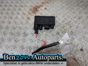 Gebruikte Comfort Module BMW 2 serie Active Tourer (F45) 225xe iPerformance 1.5 TwinPower Turbo 12V Prijs € 40,00 Margeregeling aangeboden door Benzon Autodemontage