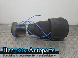 Gebruikte Luchtbalg BMW 5 serie Touring (F11) M550d xDrive 24V Prijs € 50,00 Margeregeling aangeboden door Benzon Autodemontage